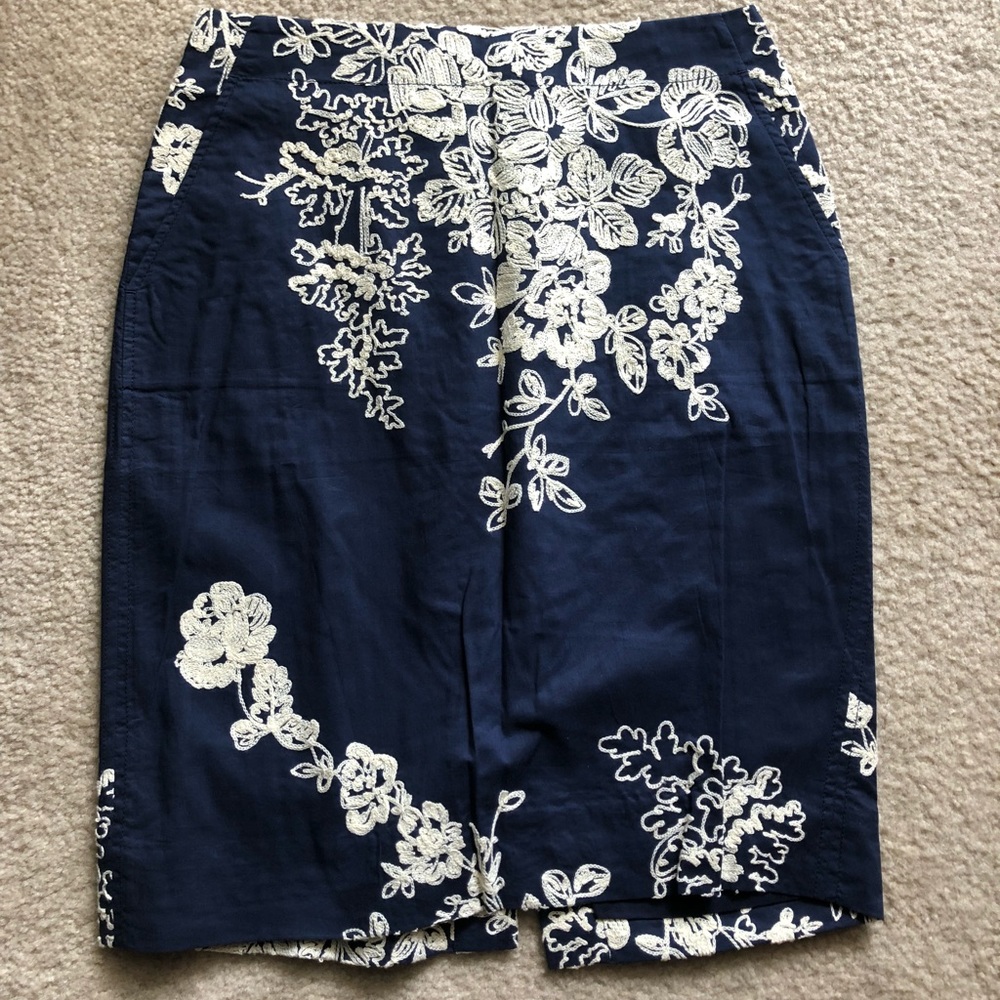 **NEW** J.Crew factory Pencil Skirt - size 4